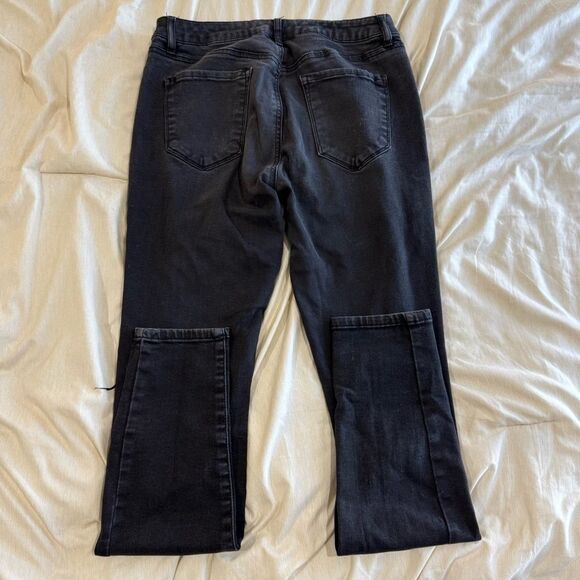 Refuge Distressed High-Rise Skinny Jeans • Black • Size 8 • EUC - Picture 2 of 2